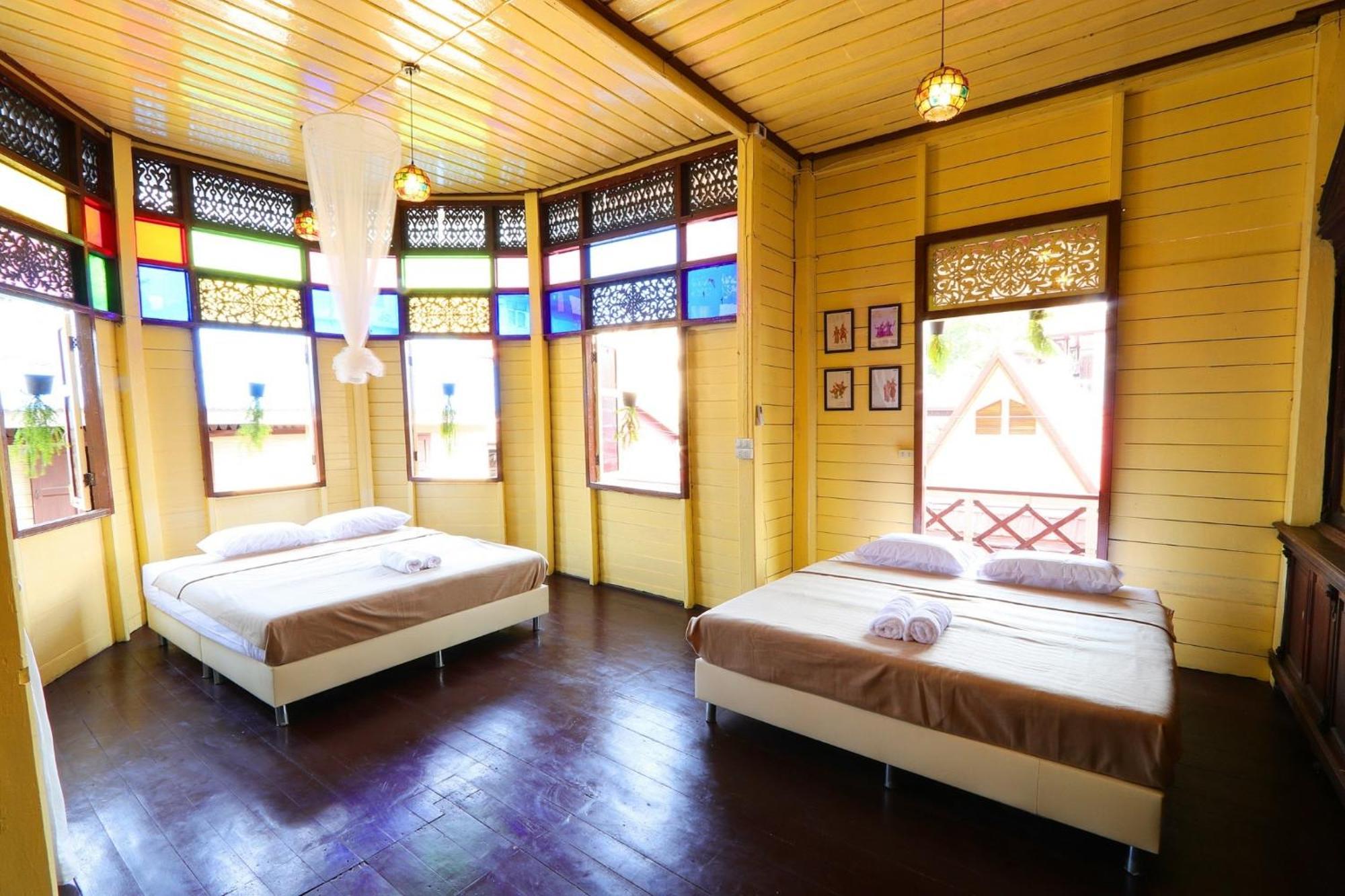 Baankhon Private Room In Thai House Check In By Yourself Code Inbox Adult Only Bangkok Exterior foto